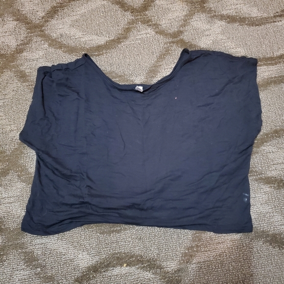 Crop top - Picture 1 of 1